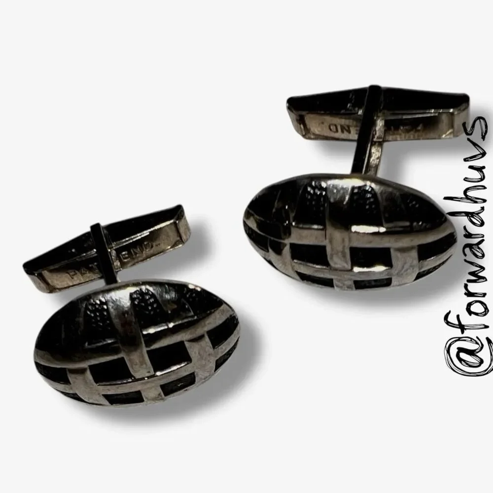 Silver Tone Vintage Basket‑Weave Cufflinks – 3/4”